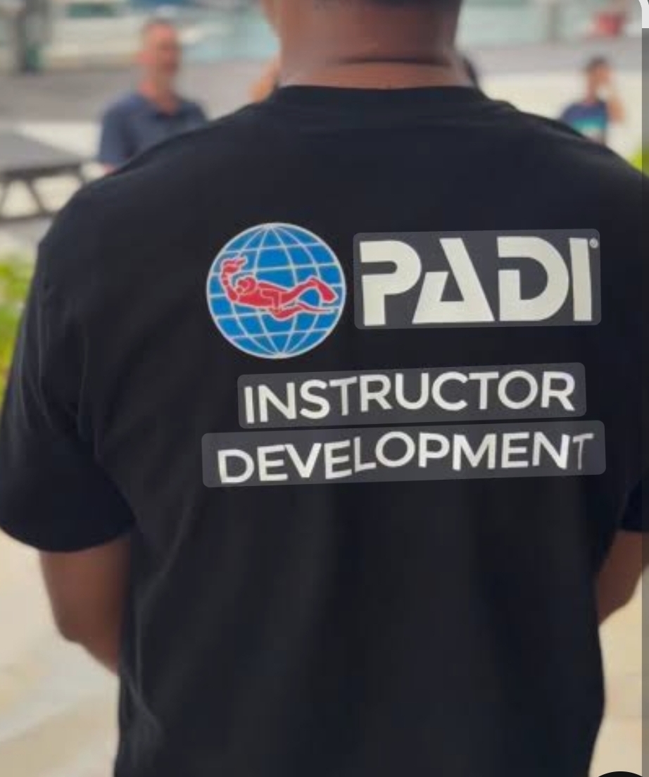 2PADI Open Water Scuba Instructor