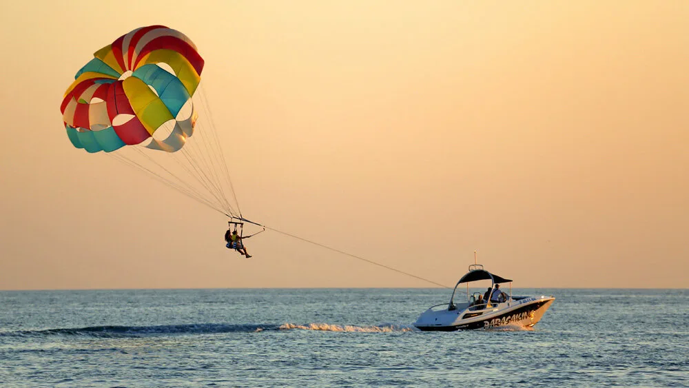 2Батискаф + Снорклінг + Парасейлінг з Хургади.